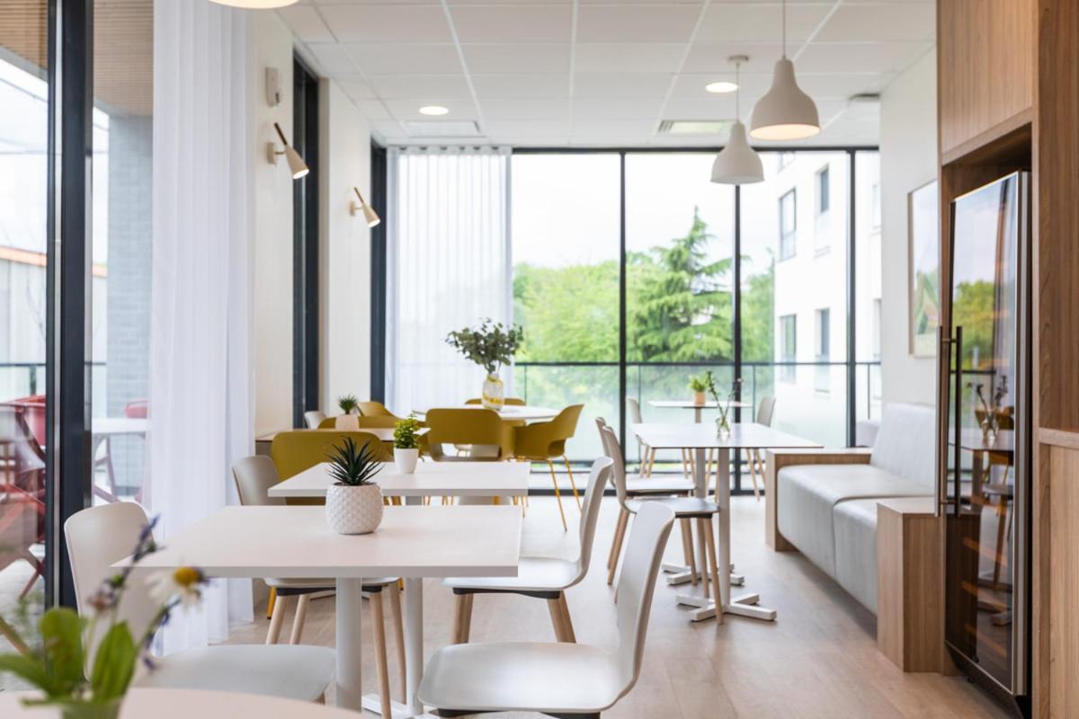Oh Activ Cergy Aparthotel ภายนอก รูปภาพ