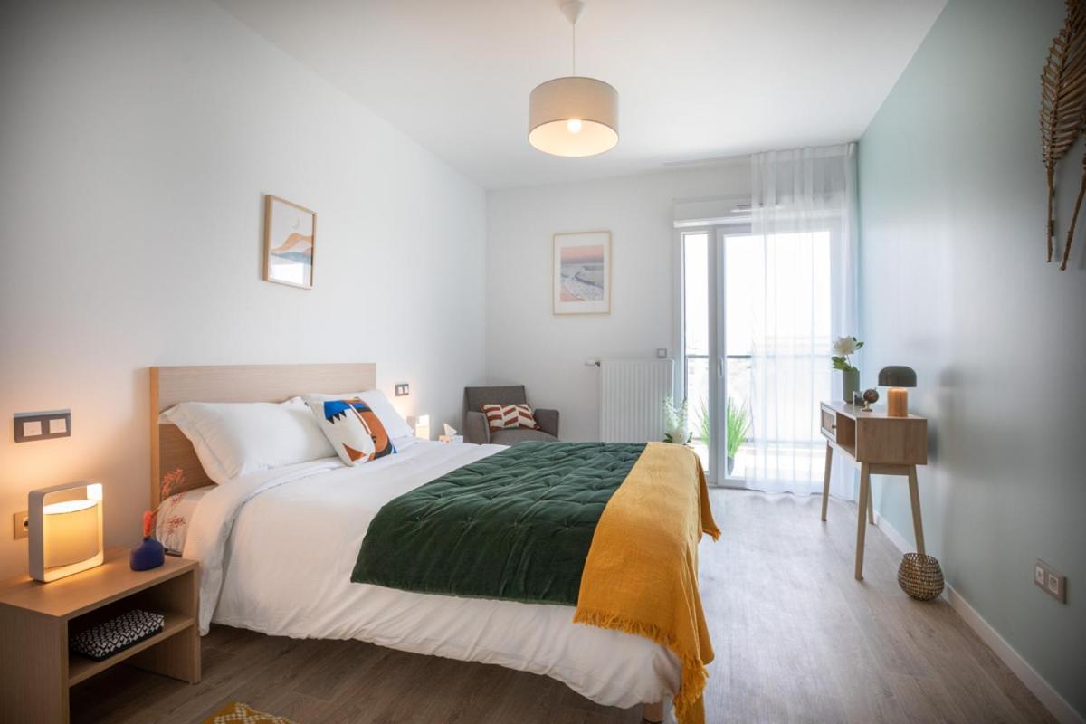 Oh Activ Cergy Aparthotel ภายนอก รูปภาพ
